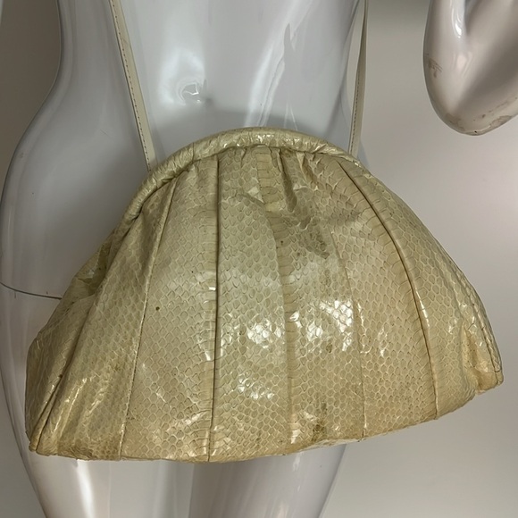 Viva Cream Snakeskin Vintage Bubble Bag Crossbody Clutch - Picture 4 of 13